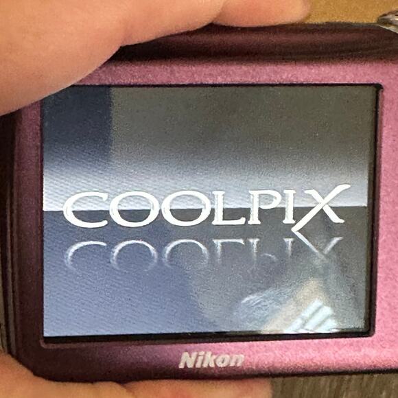 Nikon Coolpix S220 TESTED WORKS 10MP Digital Camera in Plum W/ Original Package - Picture 6 of 14